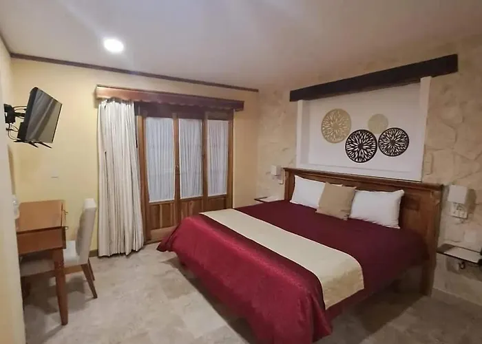 Deluxe King Suite